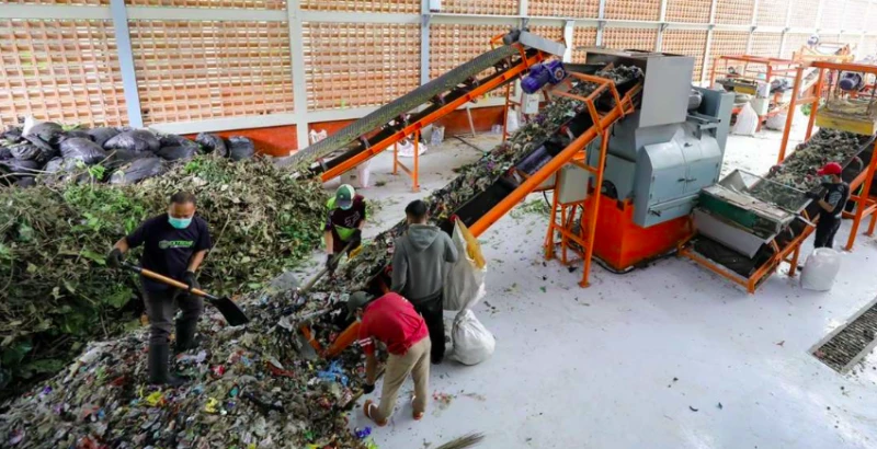 TPST Tegalega Olah 25 Ton Sampah Jadi Bahan Bakar Industri Semen